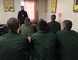Иерей Сергий Липень провел беседу с военнослужащими 163 танкового полка