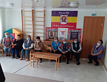 Иерей Андрей Павленков поздравил с праздником Воздвижения Креста Господня сотрудников детского сада № 17 хут. Красный