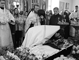 Преосвященнейший епископ Симон совершил чин погребения почившего иеромонаха Димитрия (Королева)