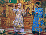 В праздник в честь Казанской иконы Божией Матери Преосвященнейший епископ Симон совершил Божественную литургию и диаконскую хиротонию