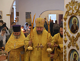 Преосвященнейший епископ Симон с архипастырским визитом посетил приход великомученицы Варвары города Гуково