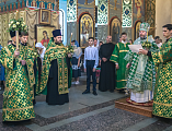В канун праздника Святой Троицы Преосвященнейший епископ Симон совершил всенощное бдение в Покровском кафедральном соборе г. Шахты