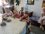 Воспитанники воскресной школы при храме Архистратига Михаила посетили гончарную мастерскую