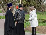 Епископ Симон принял участие в весеннем Дне древонасаждения и субботнике в городе Шахты