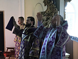 В поминальную субботу Великого поста Преосвященнейший епископ Симон совершил Божественную литургию и панихиду в храме святителя Тихона Задонского пос. Тарасовский