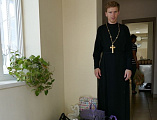 По благословению Преосвященнейшего Симона, епископа Шахтинского и Миллеровского, Донецкое благочиние собрало и доставило продукты питания будущим пастырям и богословам Донской земли