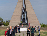 В день 80-летия Великой Победы духовенство вместе с шахтинцами почтило память героев Великой Отечественной войны