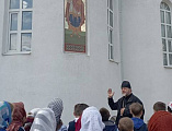 Учащиеся четвертых классов школы №2 города Миллерово посетили храм Великомученика и Целителя Пантелеимона