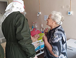 Преосвященнейший епископ Симон посетил пациентов красной зоны COVID-госпиталя г. Каменск Шахтинский