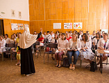 По приглашению директора Каменск-Шахтинского медицинского колледжа монахиня Мария (Литвинова) провела встречу со учащимися 