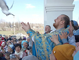 В храме Донской иконы Божией Матери г. Новошахтинска радостно встретили Благовещение Пресвятой Богородицы
