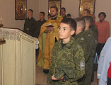 Воспитанники казачьего кадетского корпуса накануне праздника Покрова Пресвятой Богородицы приняли участие во всенощном бдении в храме цесаревича Алексия
