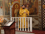 Совершая архипастырский визит в Верхнедонское благочиние, Преосвященнейший епископ Симон посетил приход Архистратига Михаила станицы Вёшенской