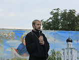 Акция памяти жертв Беслана прошла на соборной площади города Шахты