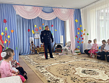 Иерей Александр Левчик встретился с юными казачатами детского сада станицы Боковской