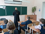 Иерей Симеон Есин в День православной книги провел беседу со школьниками   