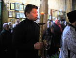 Навечерие Богоявления Господня. Епископ Шахтинский и Миллеровский Симон возглавил праздничное богослужение в храме Святителя Николая г. Новошахтинска