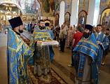 В праздник Успения Пресвятой Богородицы епископ Шахтинский и Миллеровский Симон совершил Божественную литургию в Покровском кафедральном соборе г. Шахты