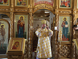 В день памяти святых Петра и Февронии Муромских Преосвященнейший епископ Симон совершил Божественную литургию в храме Донской иконы Божией Матери г. Новошахтинска