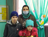 Прихожане храма святого Захарии г. Новошахтинска посетили социальные организации города в день памяти 40 мучеников Севастийских