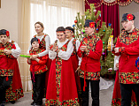 В рождественские дни любовь к духовным традициям и музыке объединила воскресную школу Покров и народный шумовой ансамбль «Финист» – «ШумоФон»