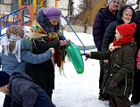 Народными гуляньями открыли масленичную неделю в приходе великомученика и целителя Пантелеимона г. Гуково