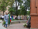 В День солидарности в борьбе с терроризмом, на площади у часовни «Памяти погибшим воинам в Афганистане, Чечне и на Чернобыльской АЭС» п. Каменоломни Октябрьского района состоялся митинг, посвященный памяти погибших от рук террористов