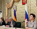 По приглашению Администрации Октябрьского района благочинный приходов Нижнедонского округа принял участие в заседании Собрания депутатов Октябрьского района