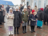 В прощеное воскресенье на Соборной площади города Шахты состоялись народные гуляния, посвященные Масленице «Гуляет русская душа»