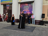 С днем города новошахтинцев поздравил протоиерей Роман Амплеев