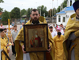 В День 1030-летия Крещения Руси епископ Симон совершил Божественную литургию в Покровском кафедральном соборе