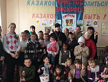 Воспитанники воскресной группы «Лампадочка» Успенского храма станицы Калитвенской выступили с Пасхальным утренником перед прихожанами
