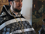 Преосвященнейший епископ Симон совершил литургию Преждеосвященных Даров в храме блаженной Матроны Московской Донецкого благочиния