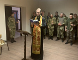 В войсковой части № 3722 (11-й учебный полк) ВВ МВД РФ г. Шахты выделили отдельное помещение, которое переоборудовали в молитвенную комнату