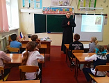 Встреча с катехизатором в Нижне-Калиновской школе: о празднике Сретения и смысле человеческой жизни