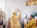 Преосвященнейший епископ Симон совершил чин великого освящения храма святого благоверного князя Александра Невского города Шахты