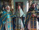 В шахтинском храме Вознесения Господня соборным богослужением отметили праздник в честь Казанской иконы Божией Матери