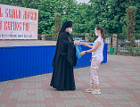 В День семьи любви и верности на Соборной площади города Шахты чествовали многодетные семьи