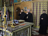 В cреду Страстной седмицы епископ Симон совершил Литургию в Покровском кафедральном соборе г. Шахты