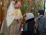 Члены городского общества инвалидов Новошахтинска получили подарки в Донском храме