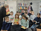 Час духовности в Красновской библиотеке: встреча ко Дню православной книги