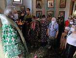 В День Святого Духа Преосвященнейший епископ Симон совершил Божественную литургию в храме пророка Иоанна Крестителя г. Шахты