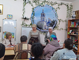 Встреча благополучателей и обратившихся в гуманитарный центр «От сердца к сердцу» при Донском храме с профильными специалистами
