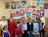 Воспитанники воскресной школы «Азы Православия» поздравили своих мам и бабушек с праздником