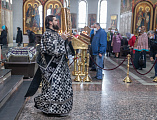 Преосвященнейший епископ Симон совершил вечерню с чином выноса Плащаницы