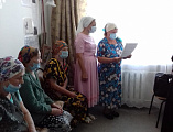Протоиерей Роман Мясников посетил дом престарелых в пос. Садовый