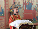 Епископ Шахтинский и Миллеровский Симон совершил Божественную литургию и диаконскую хиротонию в храме Донской иконы Божией Матери г. Новошахтинска