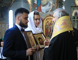 Епископ Шахтинский и Миллеровский Симон совершил таинство Венчания в Покровском кафедральном соборе г. Шахты