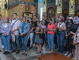 В Покровском кафедральном соборе г. Шахты состоялась встреча выпускников школ города с настоятелем храма и благочинным Александровск-Грушевского округа